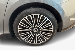 hopea Mercedes-Benz EQE 2022 kuva 11.