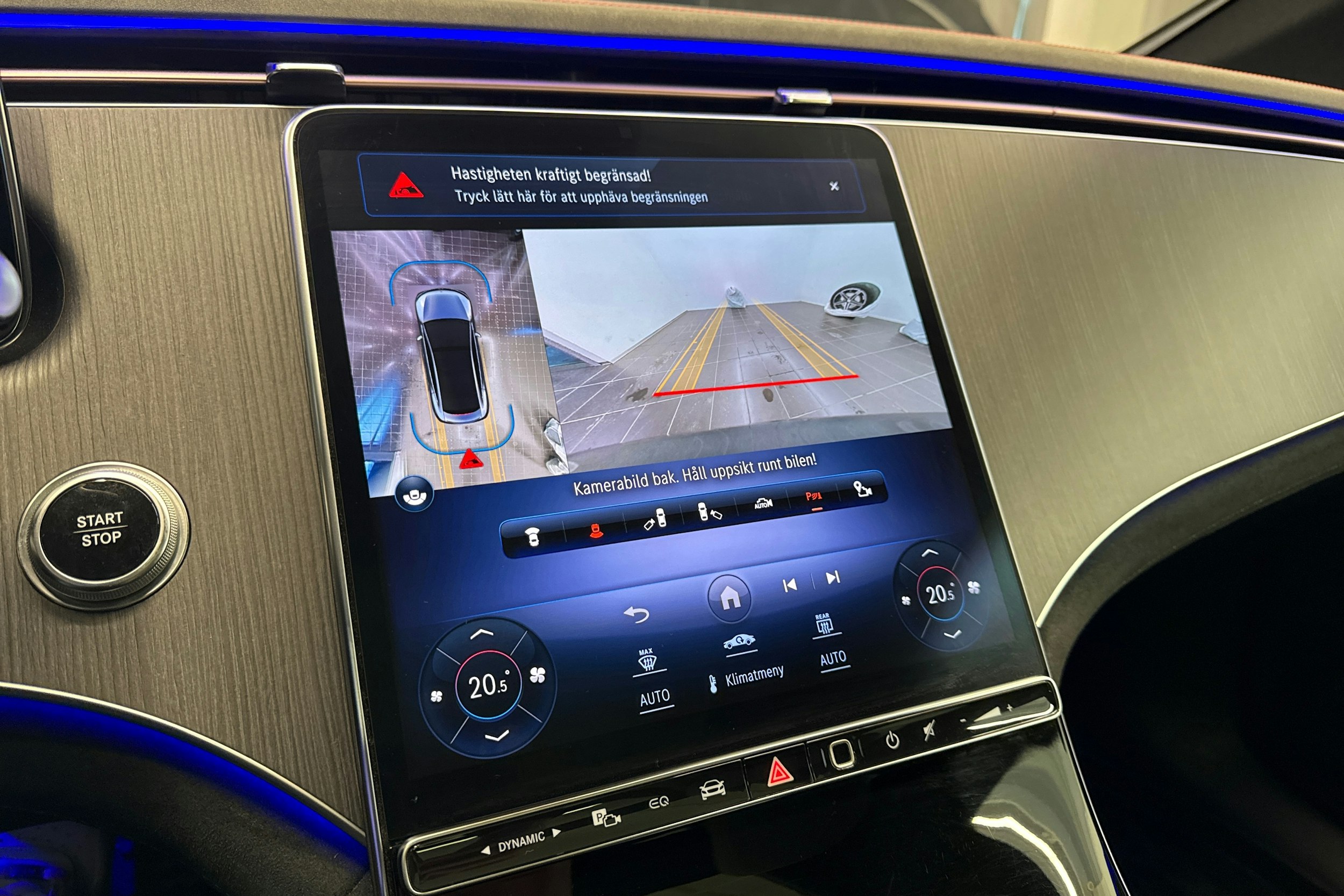 hopea Mercedes-Benz EQE 2022 kuva 22.