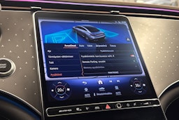 harmaa Mercedes-Benz EQE 2022 kuva 22.