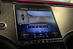 harmaa Mercedes-Benz EQE 2022 kuva 23.