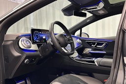 harmaa Mercedes-Benz EQE 2022 kuva 6.