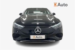musta Mercedes-Benz EQE 2022 kuva 4.