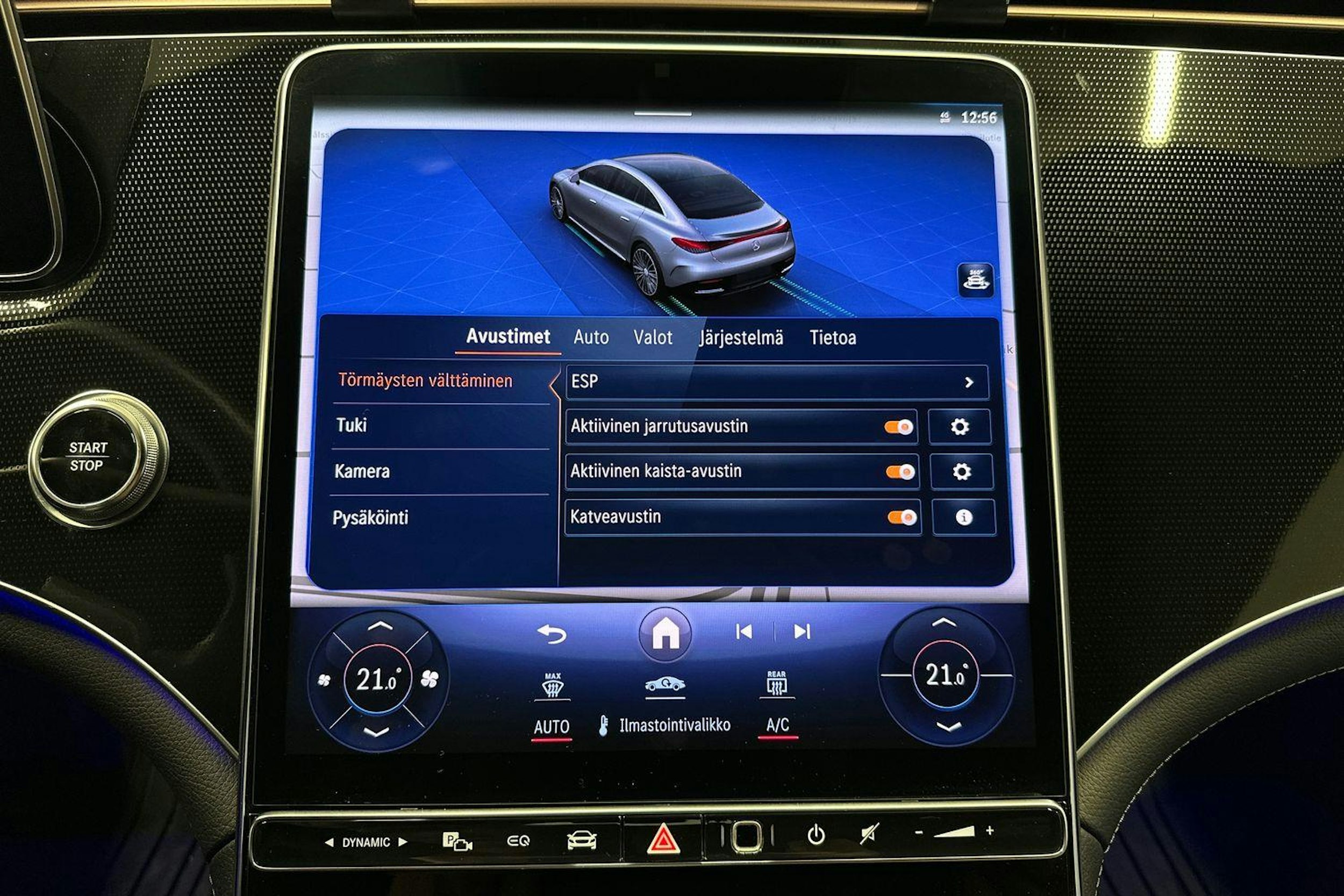 musta Mercedes-Benz EQE 2022 kuva 22.