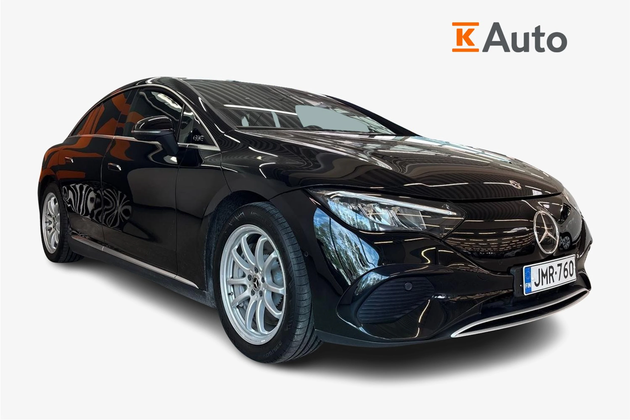 Musta Mercedes-Benz EQE 2022 kuva 1.