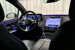 harmaa Mercedes-Benz EQE 2022 kuva 6.