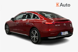 punainen Mercedes-Benz EQE 2022 kuva 3.