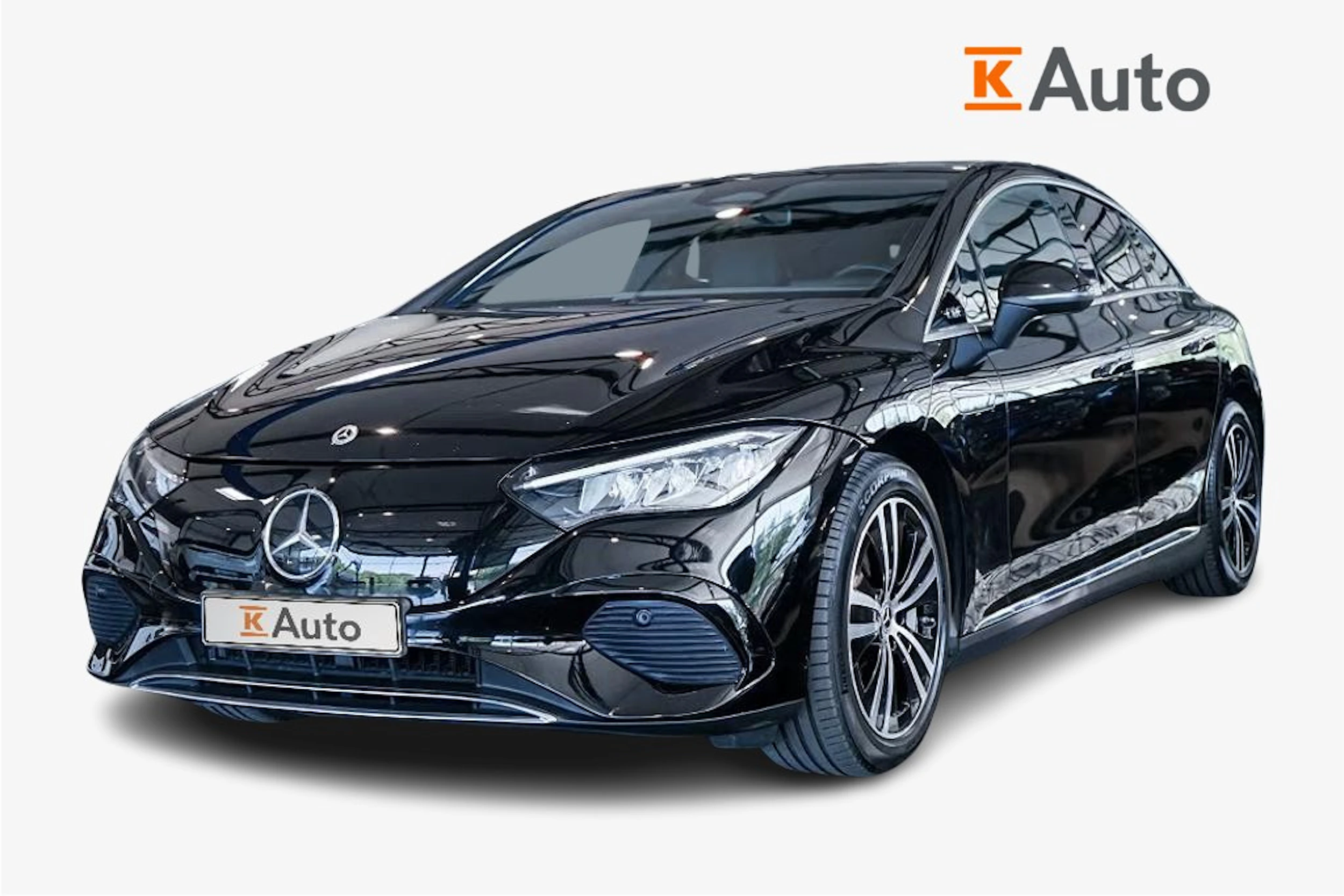 musta Mercedes-Benz EQE 2023 kuva 1.