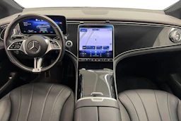 harmaa Mercedes-Benz EQE 2023 kuva 7.