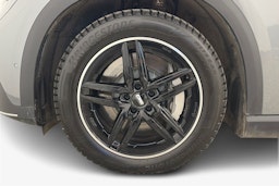 harmaa Mercedes-Benz EQE SUV 2023 kuva 9.