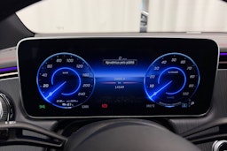 harmaa Mercedes-Benz EQE SUV 2023 kuva 16.