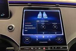 harmaa Mercedes-Benz EQE SUV 2023 kuva 22.