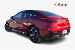 Punainen Mercedes-Benz EQE 2023 kuva 2.