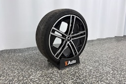 harmaa Mercedes-Benz EQE 2023 kuva 13.