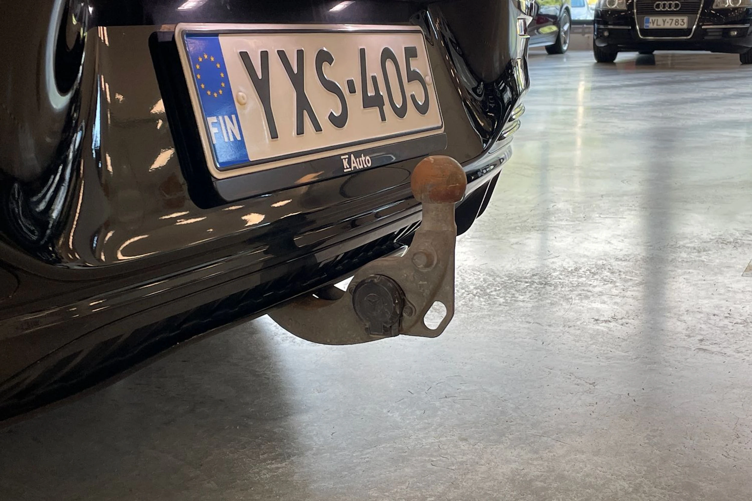 musta Mercedes-Benz EQE 2023 kuva 33.