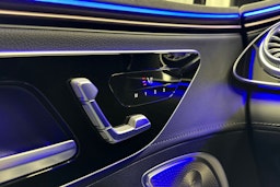hopea Mercedes-Benz EQE 2023 kuva 24.