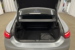 hopea Mercedes-Benz EQE 2023 kuva 29.