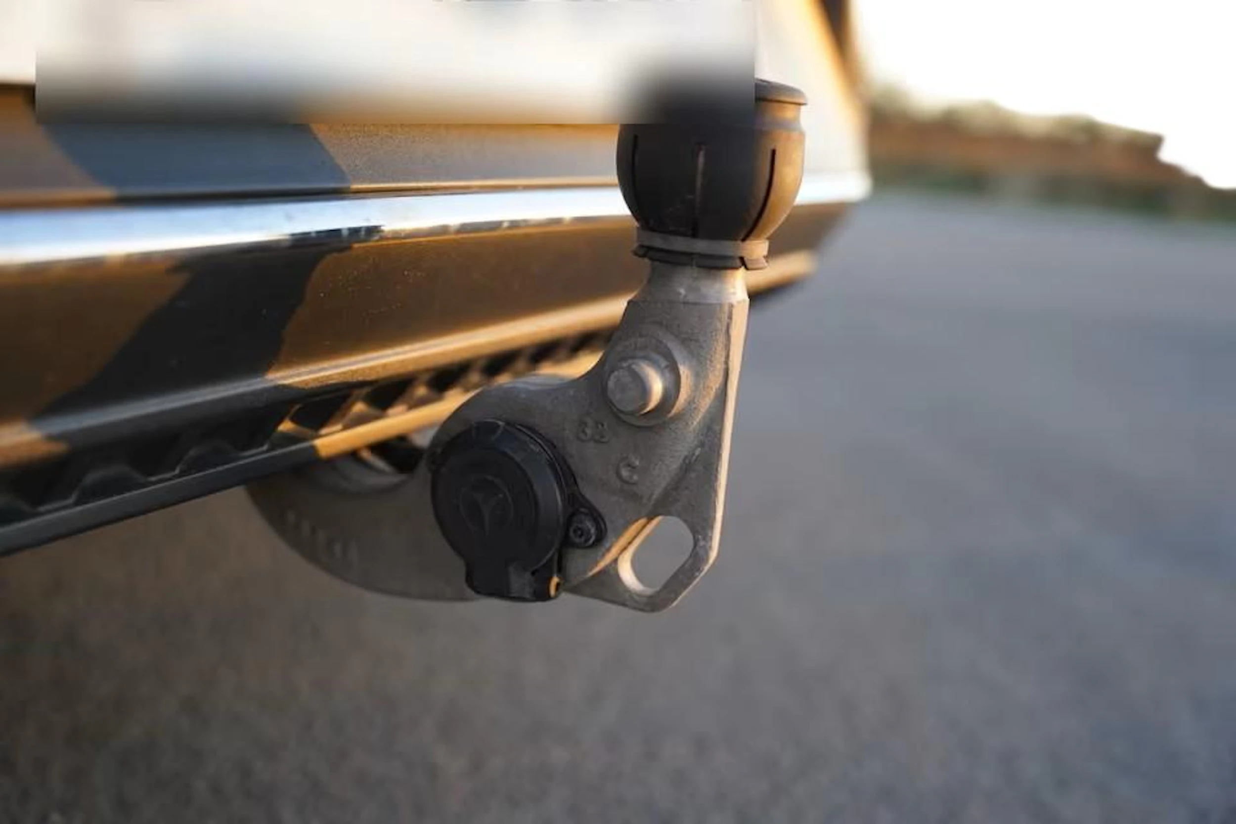 met. harmaa Mercedes-Benz EQE 2024 kuva 7.