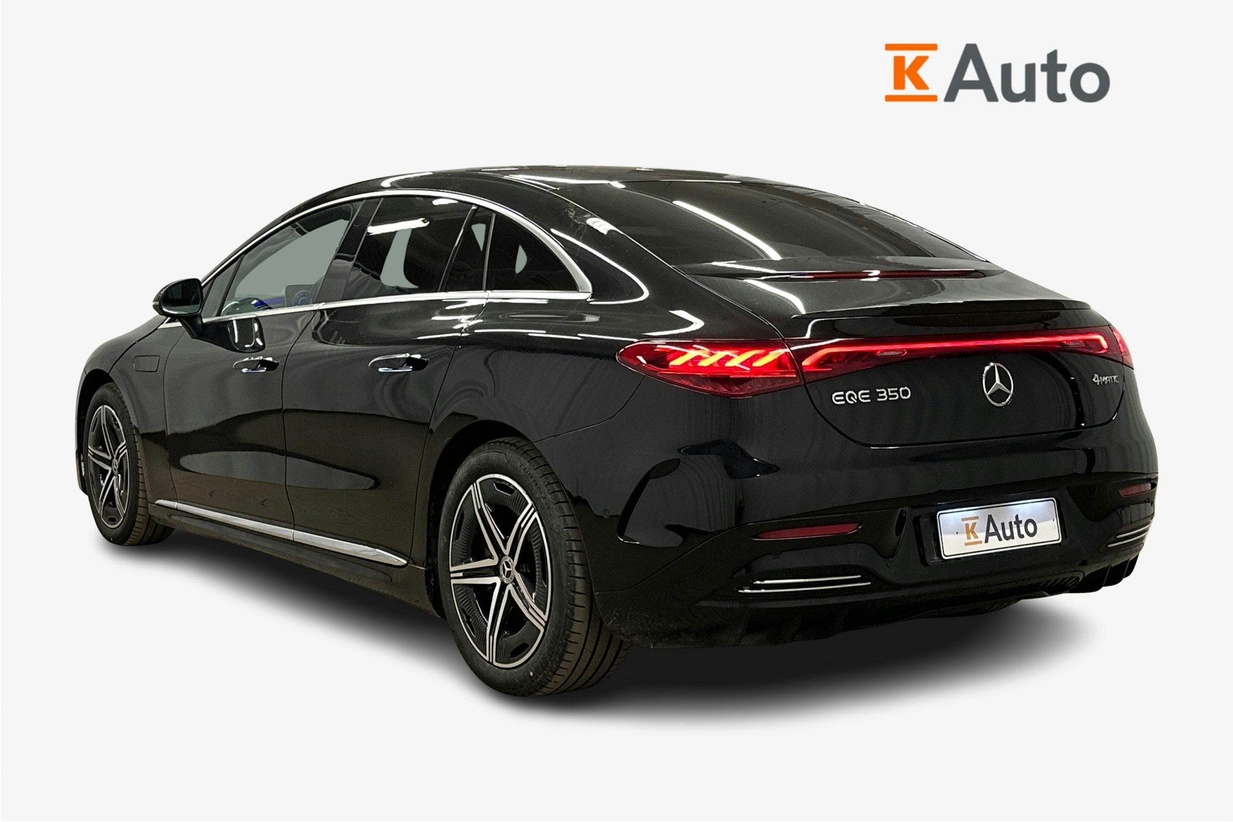 musta Mercedes-Benz EQE 2024 kuva 2.