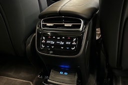 harmaa Mercedes-Benz EQE SUV 2024 kuva 17.