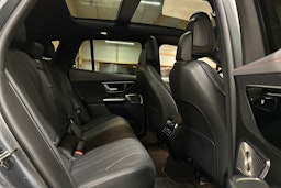 harmaa Mercedes-Benz EQE SUV 2024 kuva 18.