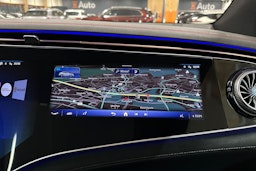 harmaa Mercedes-Benz EQE SUV 2024 kuva 37.