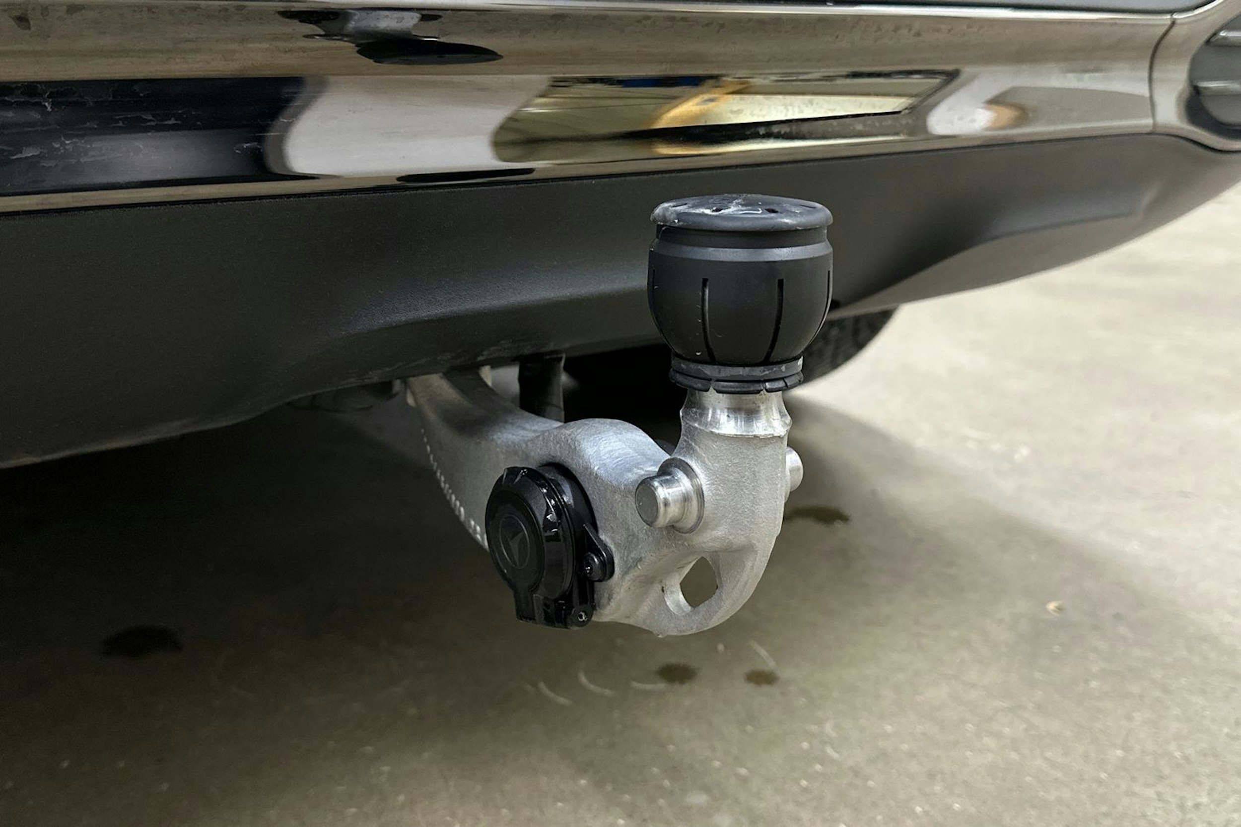 harmaa Mercedes-Benz EQE SUV 2024 kuva 41.