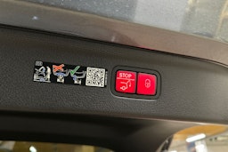 harmaa Mercedes-Benz EQE SUV 2024 kuva 42.