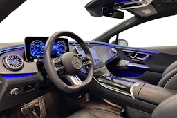 valkoinen Mercedes-Benz EQE 2025 kuva 3.