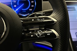 musta Mercedes-Benz EQE 2025 kuva 23.