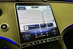 musta Mercedes-Benz EQE 2025 kuva 25.