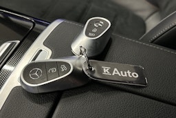 musta Mercedes-Benz EQE 2025 kuva 37.