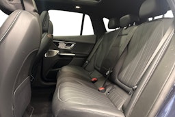 sininen Mercedes-Benz EQE SUV 2023 kuva 10.