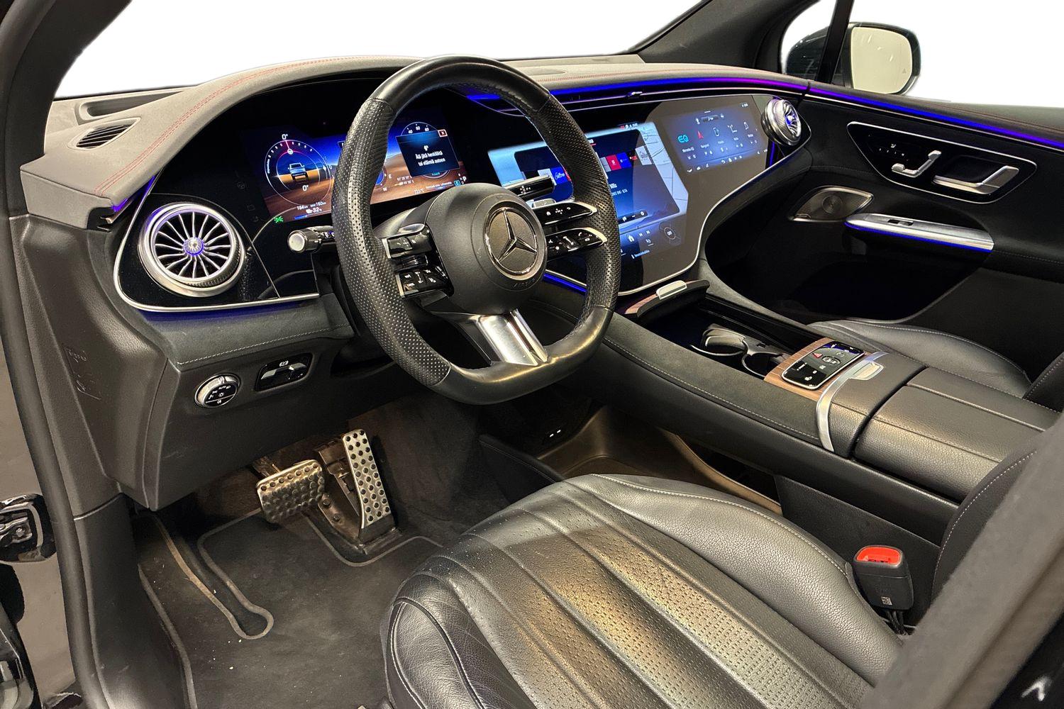 Mercedes-Benz EQE SUV 2023, photo 6/39
