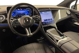 Harmaa Mercedes-Benz EQE SUV 2023 kuva 6.