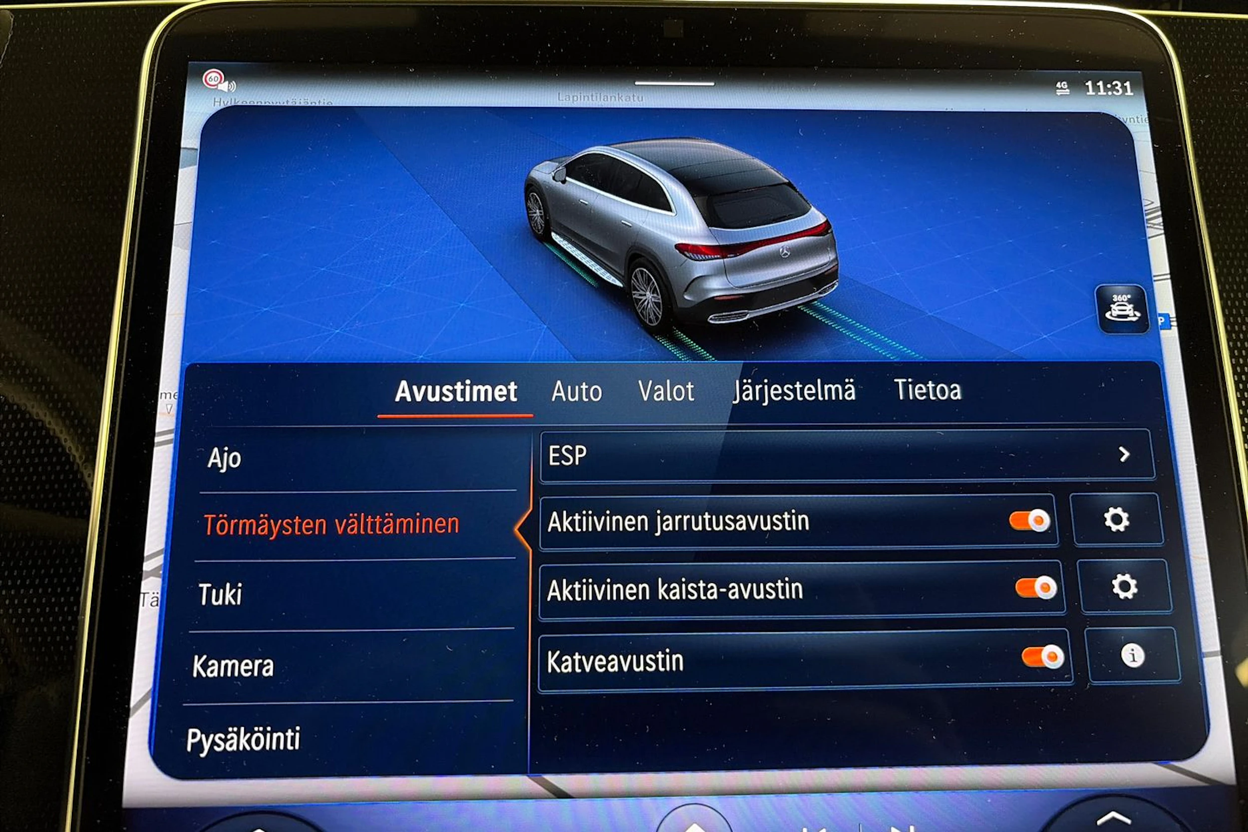 Harmaa Mercedes-Benz EQE SUV 2023 kuva 23.