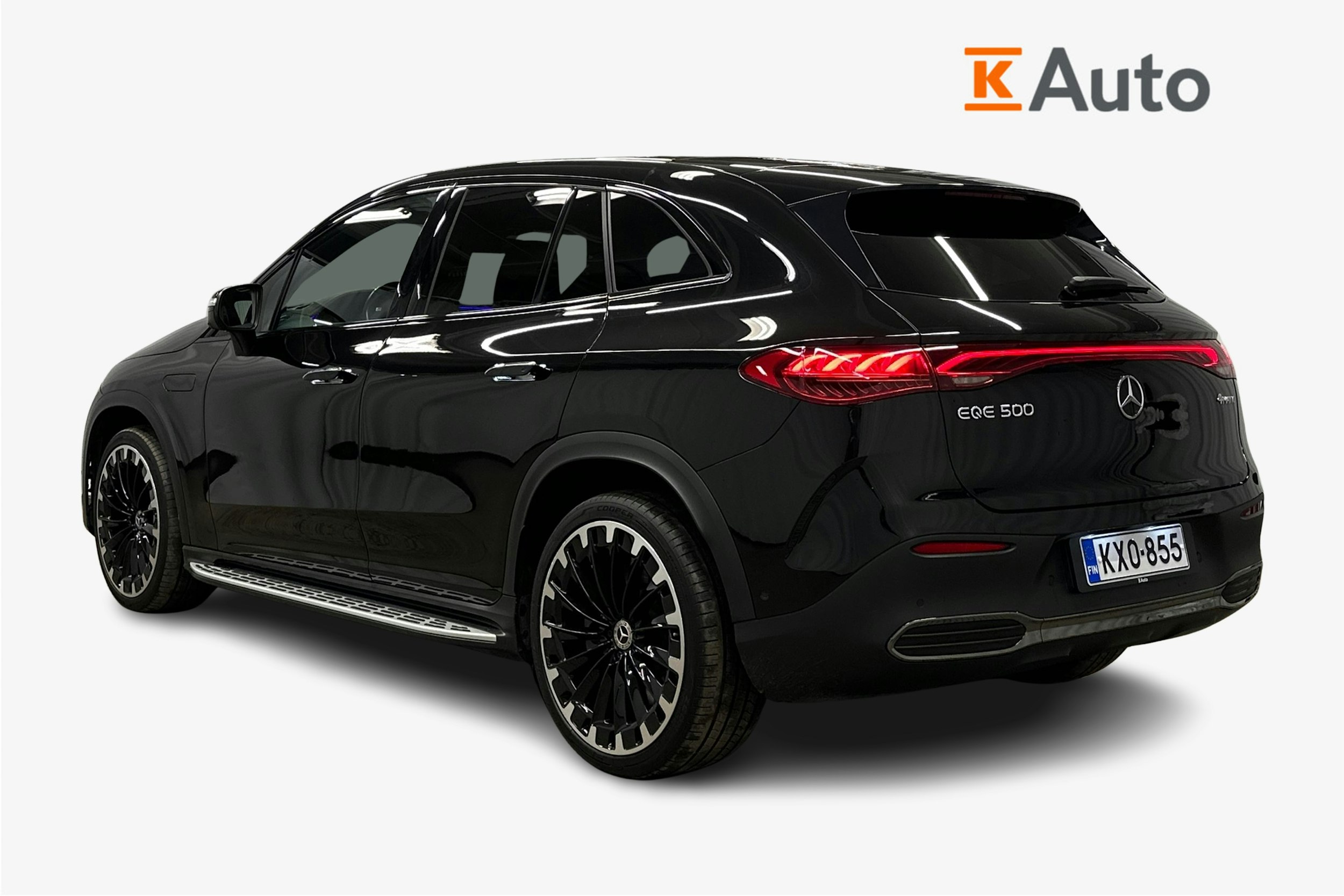 musta Mercedes-Benz EQE SUV 2023 kuva 2.