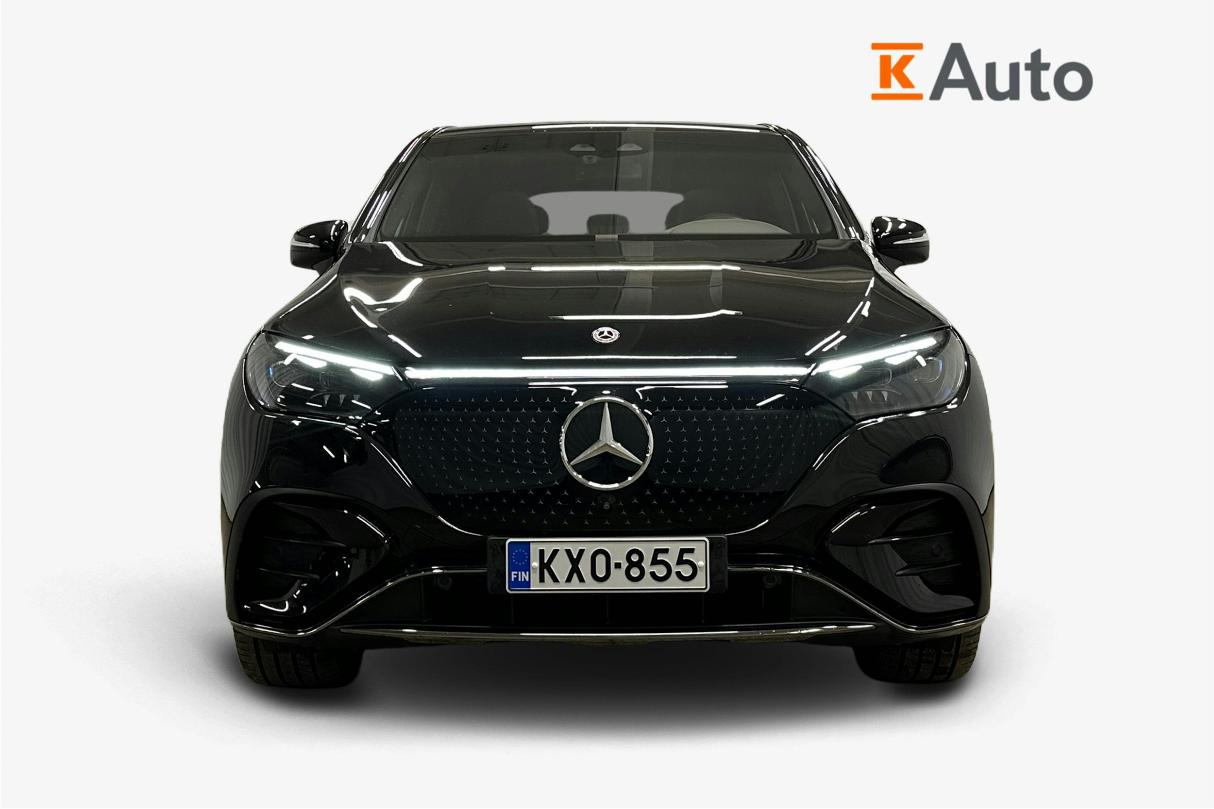 musta Mercedes-Benz EQE SUV 2023 kuva 5.