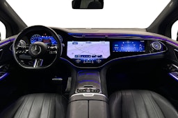 musta Mercedes-Benz EQE SUV 2023 kuva 9.