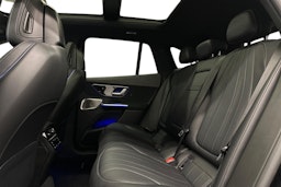 musta Mercedes-Benz EQE SUV 2023 kuva 10.