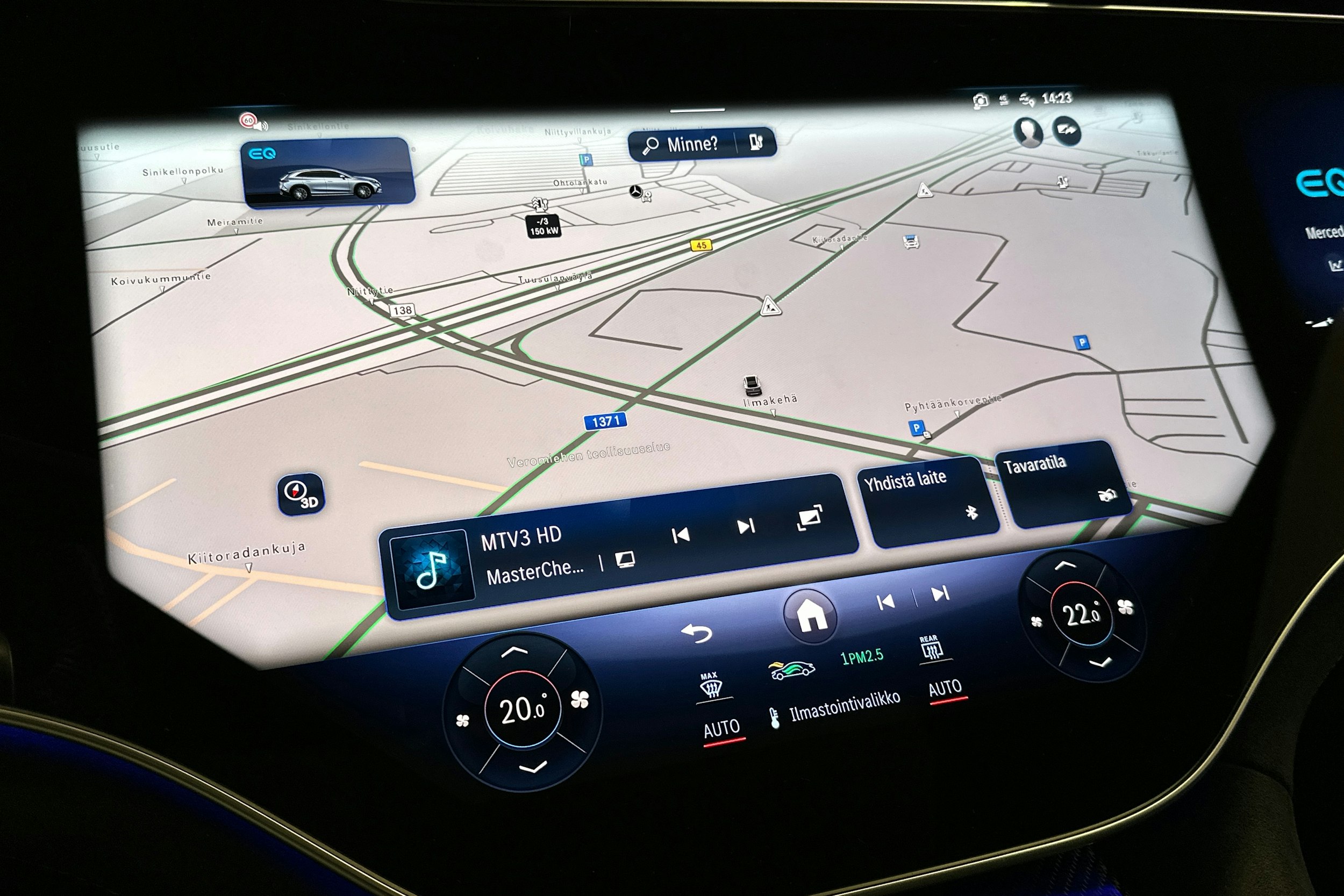 musta Mercedes-Benz EQE SUV 2023 kuva 25.