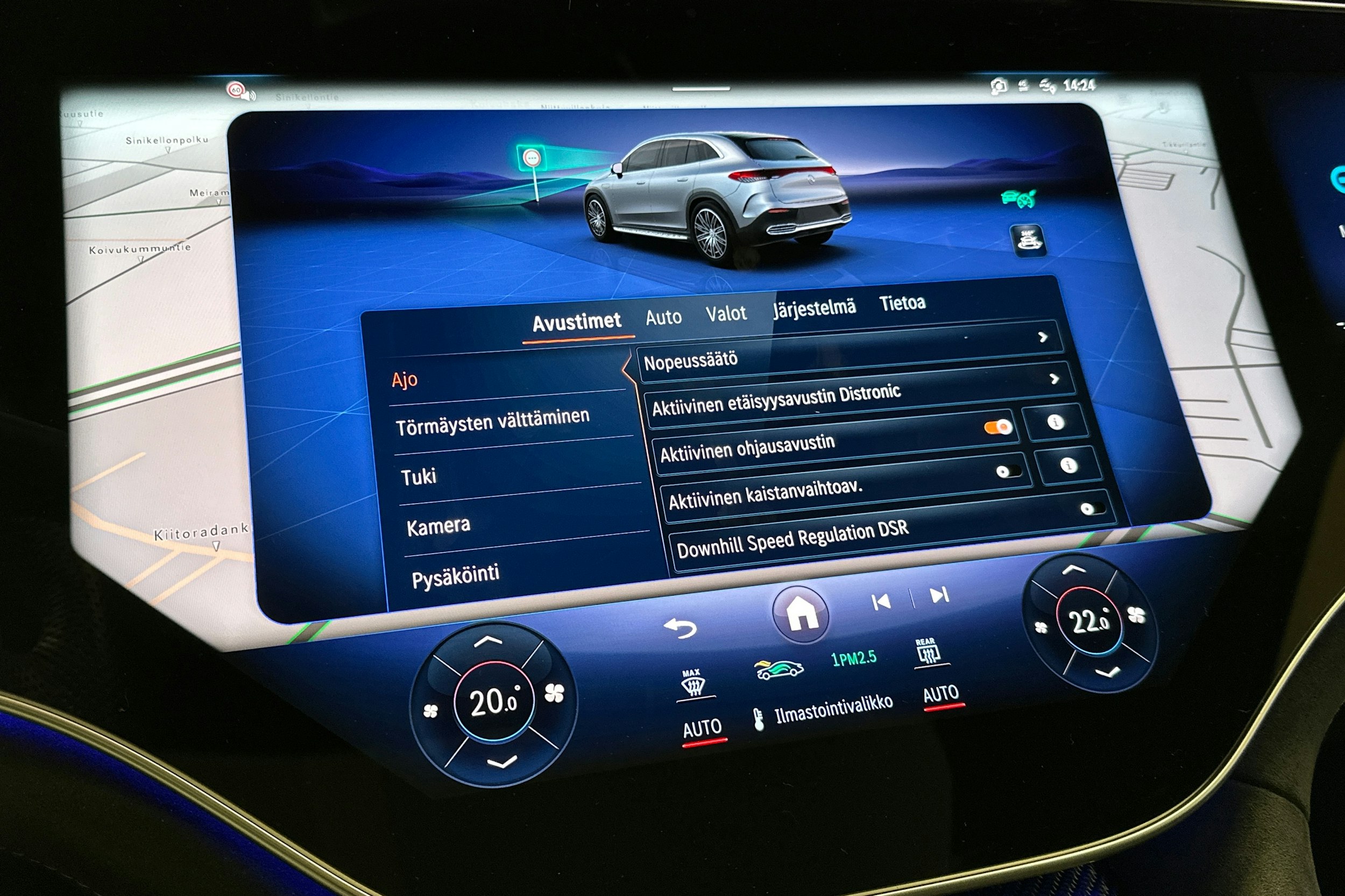 musta Mercedes-Benz EQE SUV 2023 kuva 29.