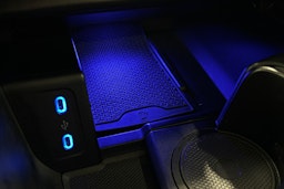 musta Mercedes-Benz EQE SUV 2023 kuva 38.