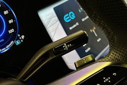 musta Mercedes-Benz EQE SUV 2023 kuva 44.