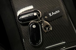 musta Mercedes-Benz EQE SUV 2023 kuva 36.