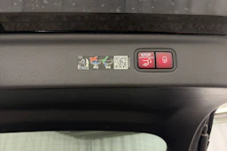 Musta Mercedes-Benz EQE SUV 2023 kuva 13.