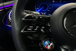 harmaa Mercedes-Benz EQE SUV 2023 kuva 11.