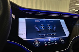 harmaa Mercedes-Benz EQE SUV 2023 kuva 16.