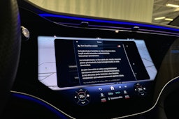 harmaa Mercedes-Benz EQE SUV 2023 kuva 29.