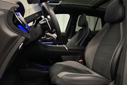 harmaa Mercedes-Benz EQE SUV 2023 kuva 34.