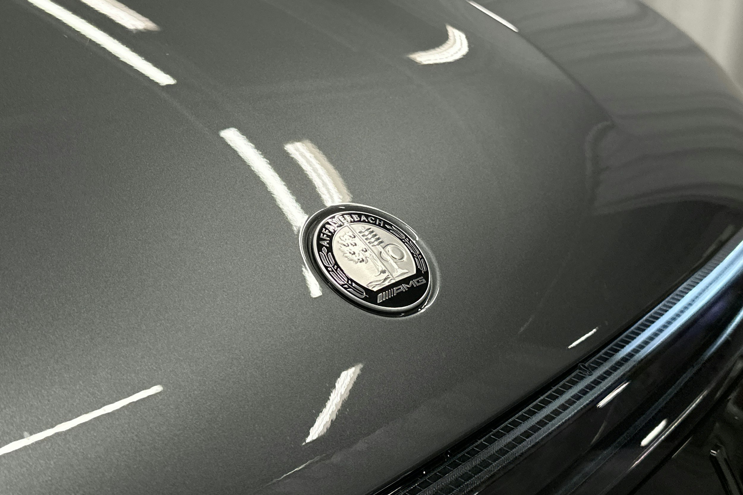 harmaa Mercedes-Benz EQE SUV 2023 kuva 40.